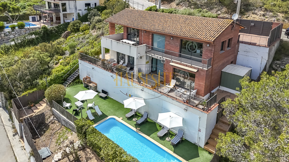 Casa unifamiliar en venta en Las Colinas Olivella.