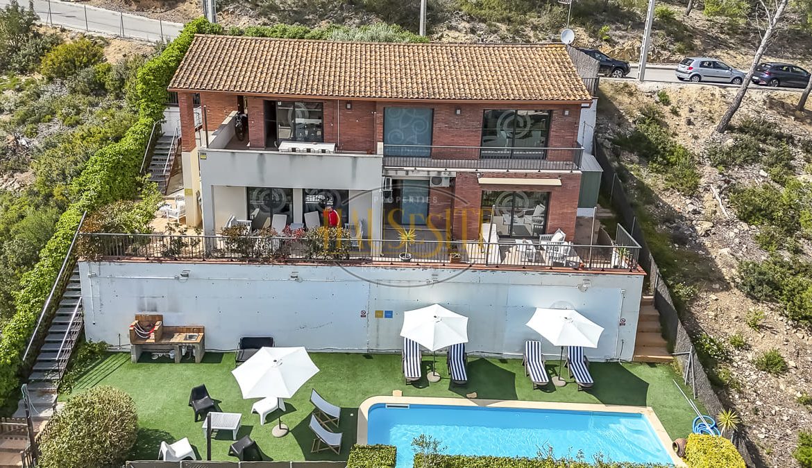 Casa unifamiliar en venta en Las Colinas Olivella.