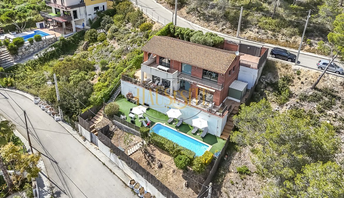 Casa unifamiliar en venta en Las Colinas Olivella.