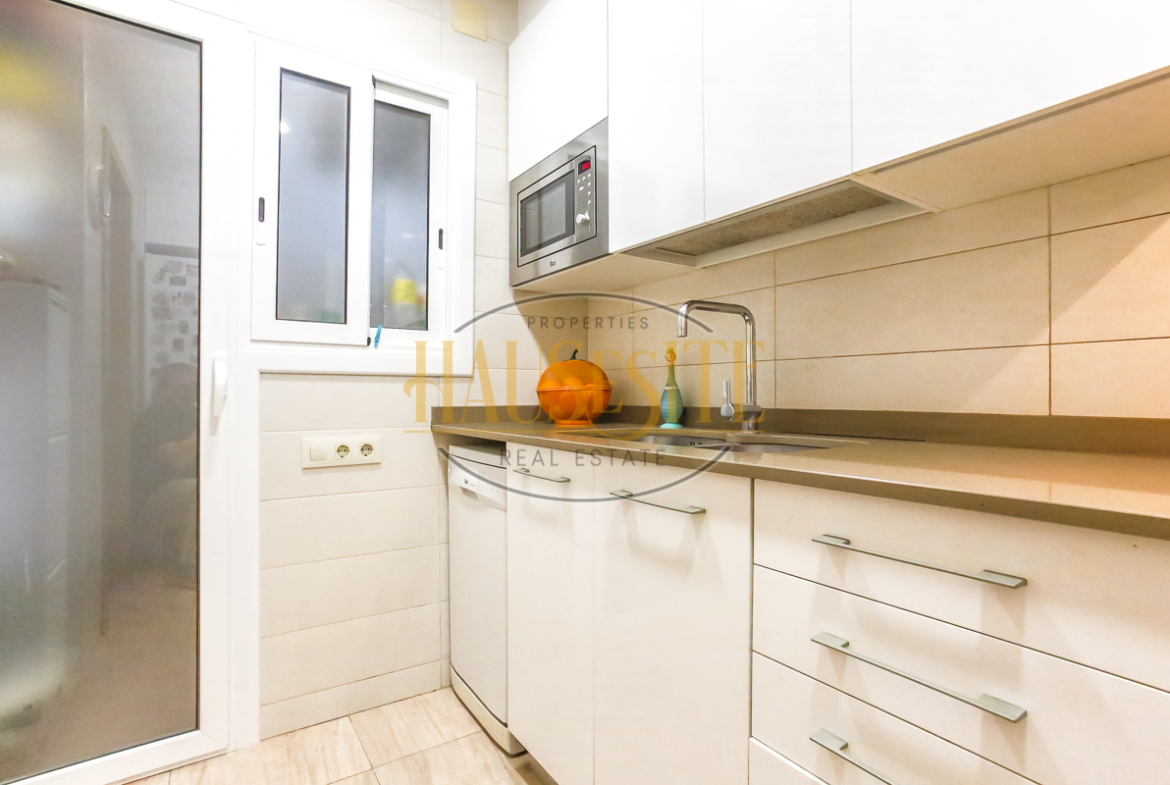 Piso en venta Santos Badal Barcelona