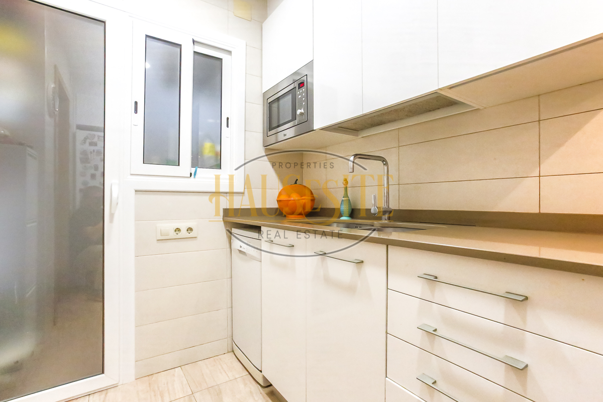 Piso en venta Santos Badal Barcelona