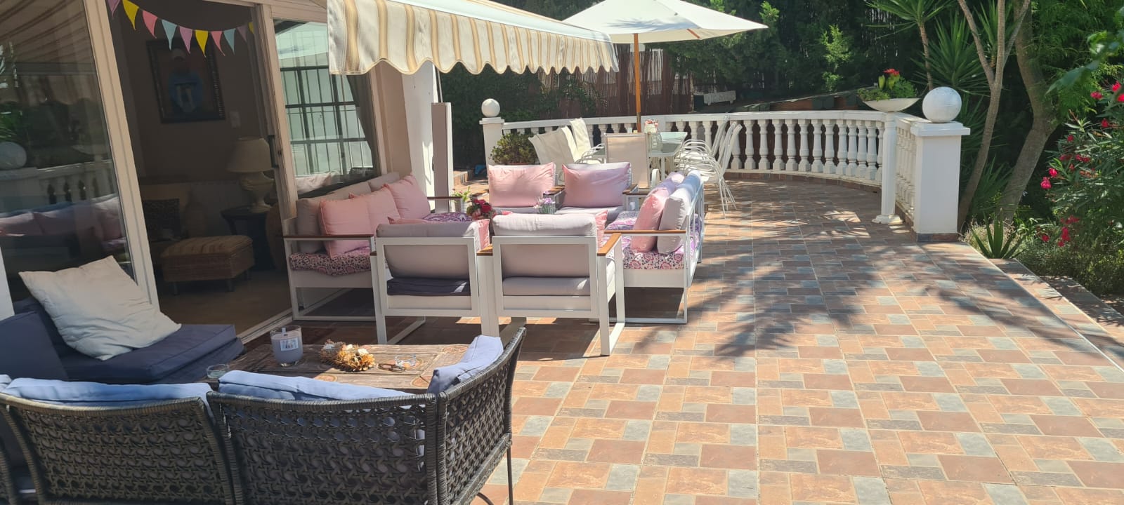 alfresco terrace large angle