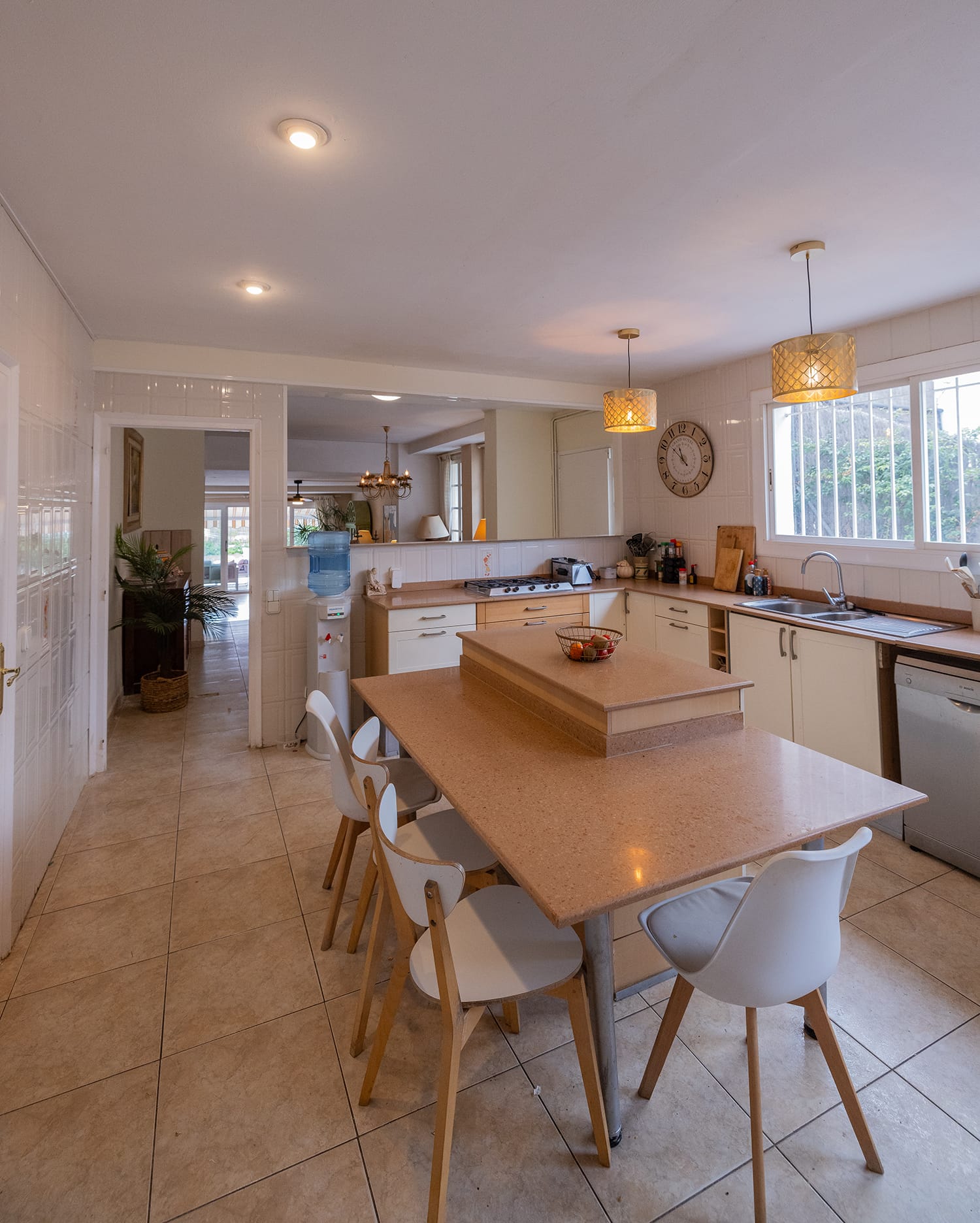 kitchen vertical 2
